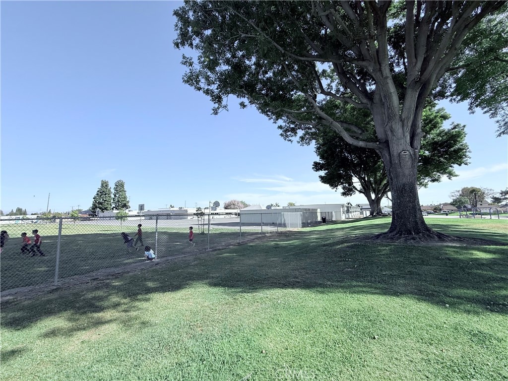 11335 Carob, Fountain Valley CA 92708 - photo 35