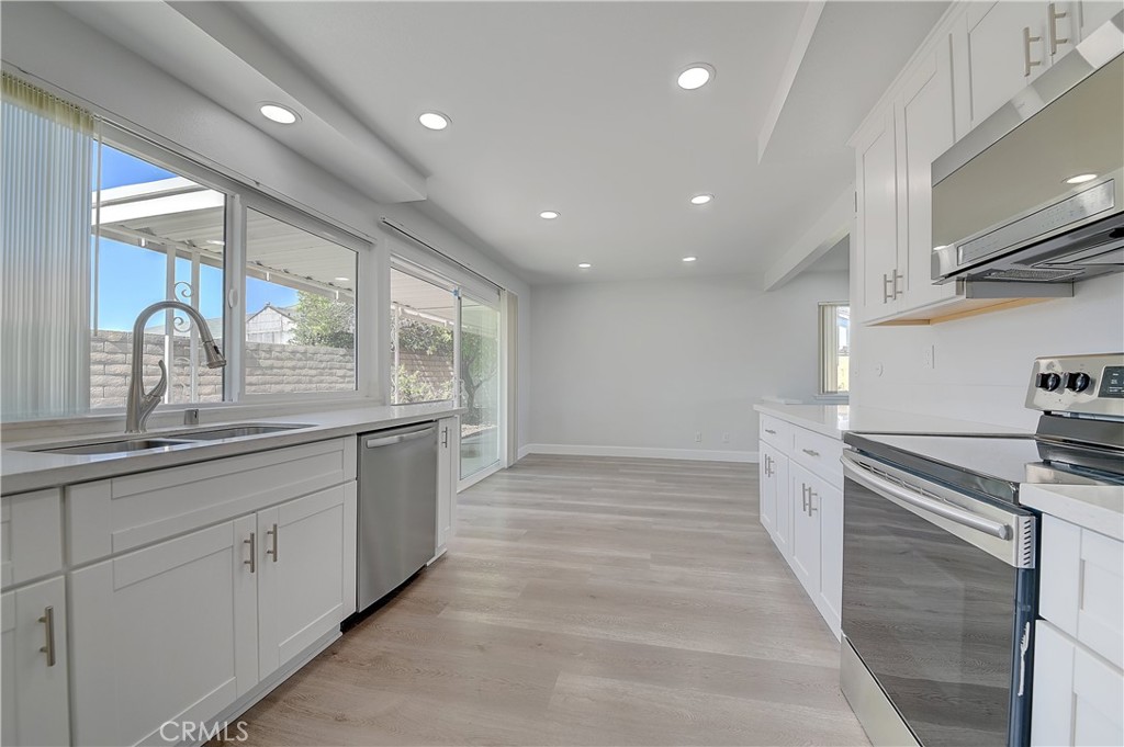 11883 Mayflower Court, Fountain Valley CA 92708 - photo 14