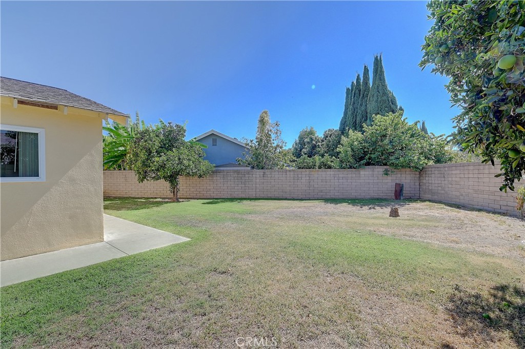 11883 Mayflower Court, Fountain Valley CA 92708 - photo 32