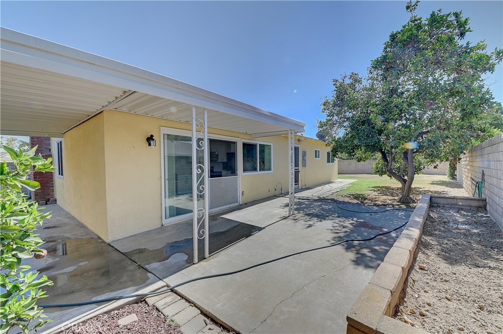 11883 Mayflower Court, Fountain Valley CA 92708 - photo 34