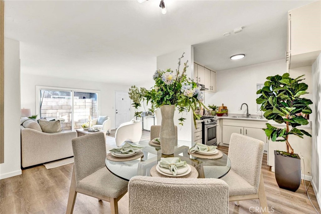 Dining Room Kitchen - 11886 Geode, Fountain Valley CA 92708 - photo 6