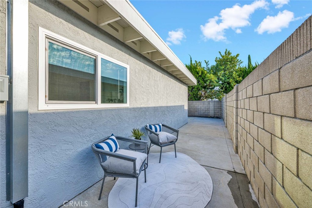 side patio - 11886 Geode, Fountain Valley CA 92708 - photo 17