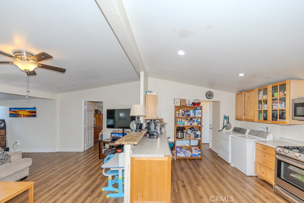 126 Pecan Lane, Fountain Valley CA 92708 - photo 12