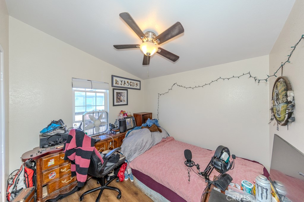 126 Pecan Lane, Fountain Valley CA 92708 - photo 19