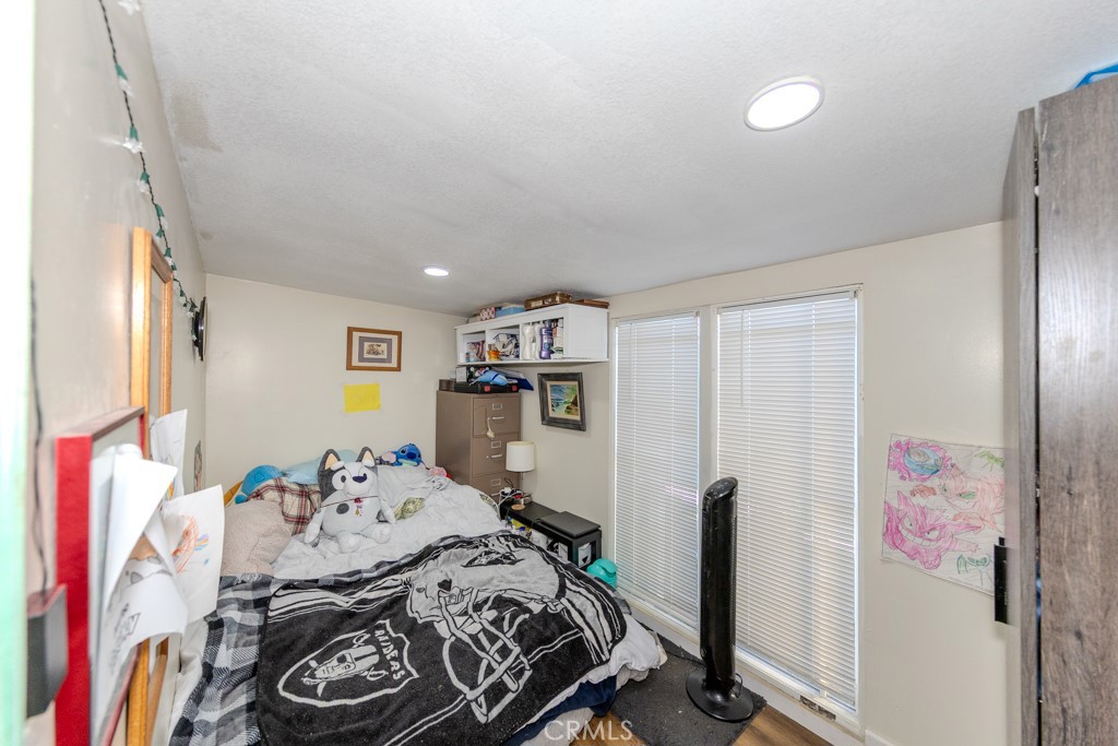 126 Pecan Lane, Fountain Valley CA 92708 - photo 21