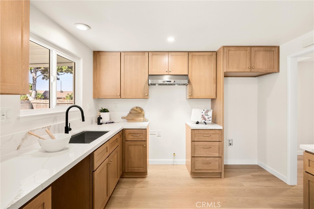 16051 Shasta St, Fountain Valley CA 92708 - photo 18
