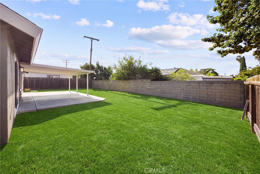 * Virtual Grass Added * - 16051 Shasta St, Fountain Valley CA 92708 - photo 39