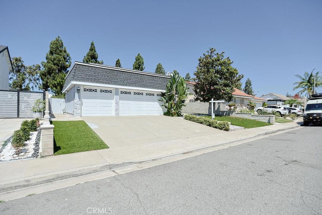 16221 Mount Baden Powell, Fountain Valley CA 92708 - photo 12