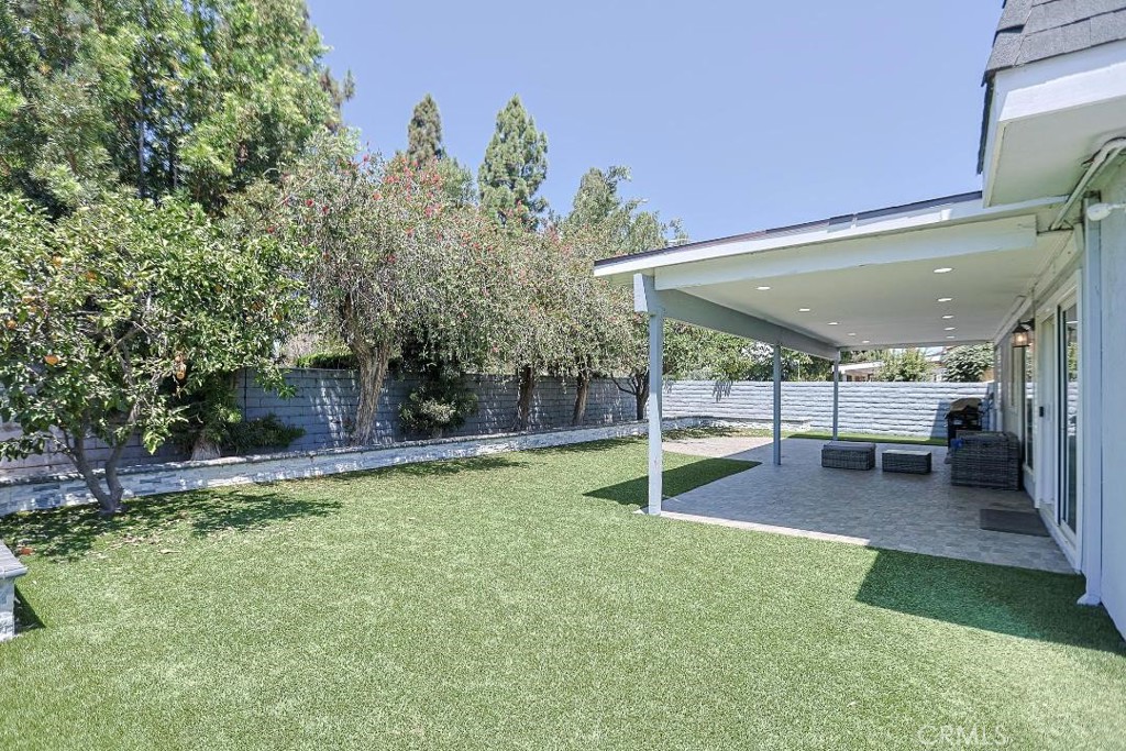 16221 Mount Baden Powell, Fountain Valley CA 92708 - photo 51