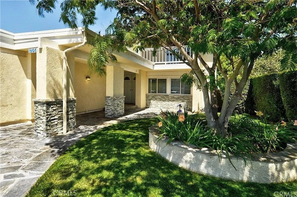 16542 Silktree, Fountain Valley CA 92708 - photo 1