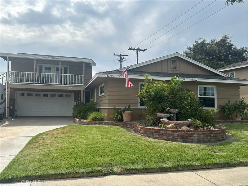 16721 Maple, Fountain Valley