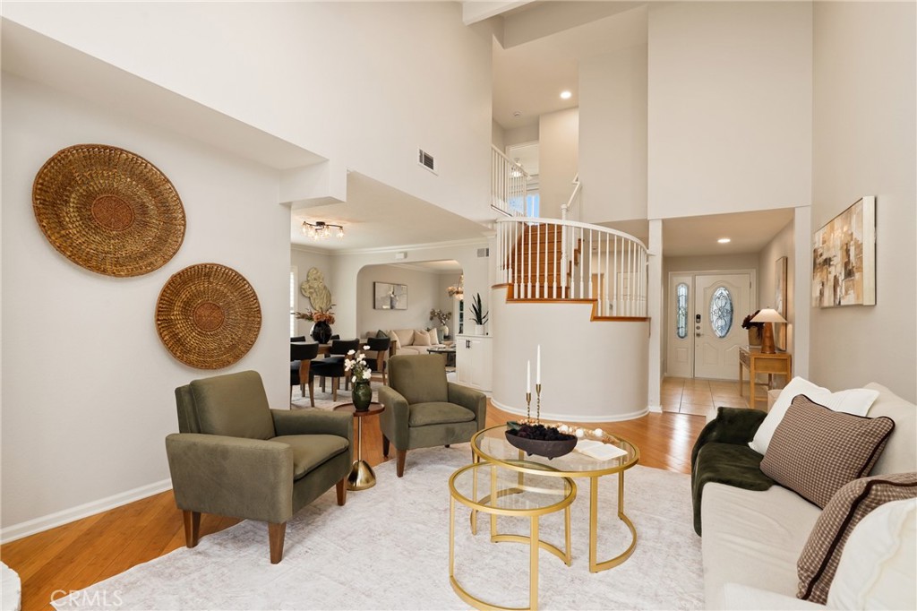 17034 Avenida Suenos, Fountain Valley CA 92708 - photo 5