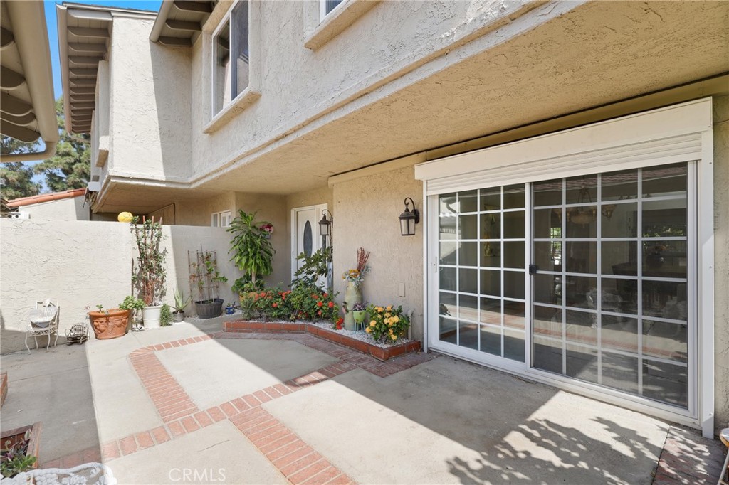 17034 Avenida Suenos, Fountain Valley CA 92708 - photo 38