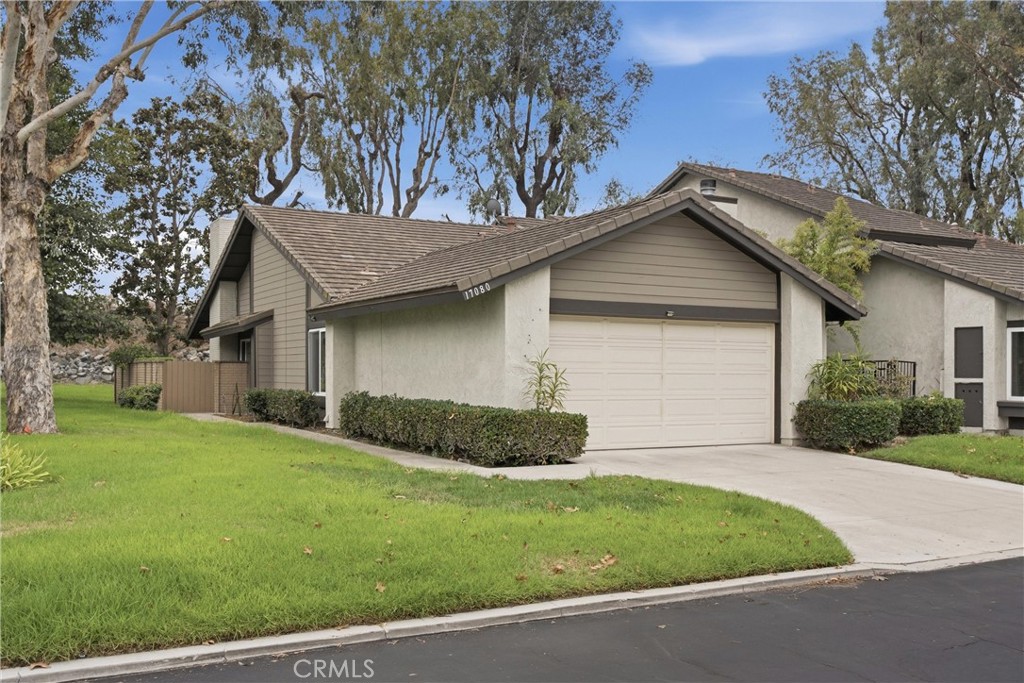 17080 Mount Lomina Court, Fountain Valley CA 92708 - photo 29