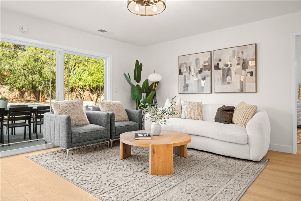 17215 buttonwood st, Fountain Valley CA 92708 - photo 2