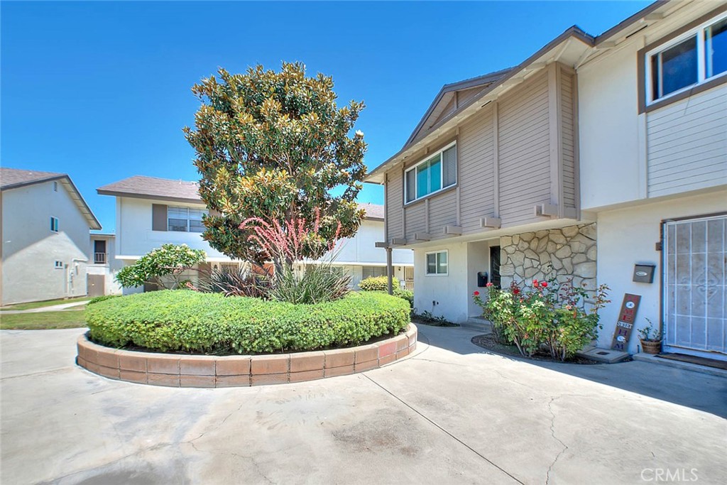 Welcome to 17401 Hood Court - 17401 Hood Court, Fountain Valley CA 92708 - photo 1