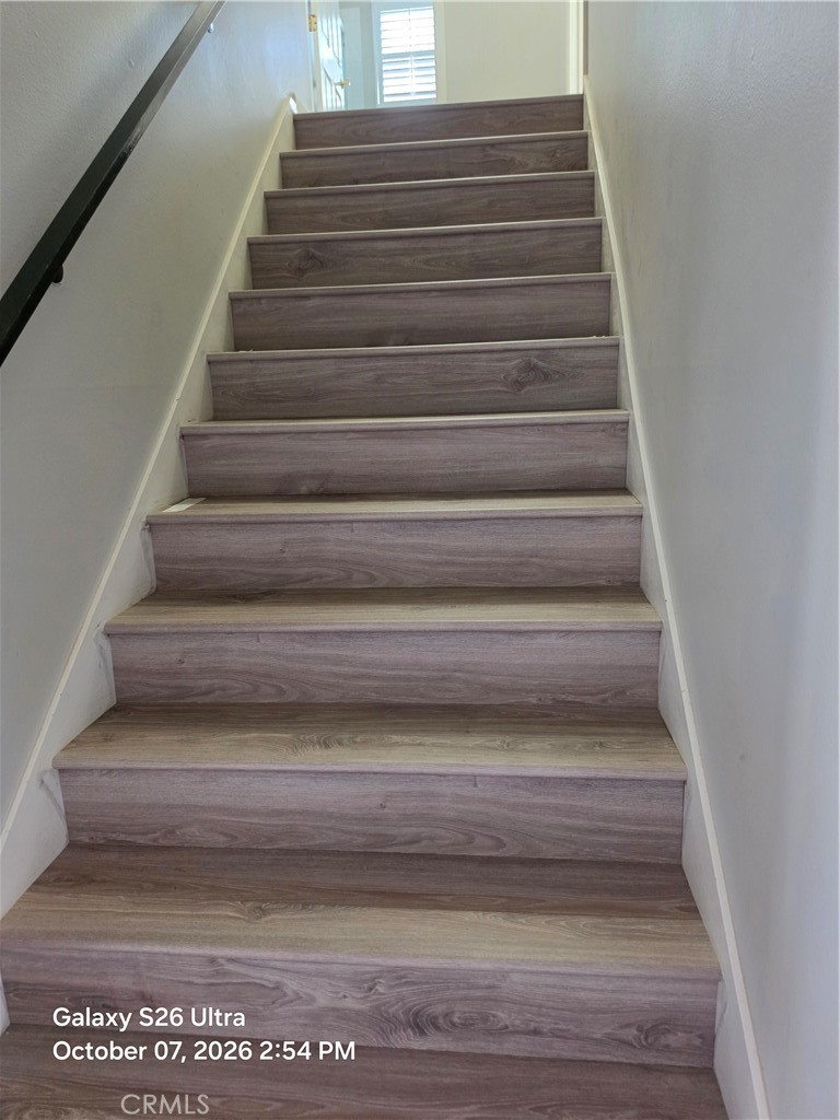 New vinyl wood laminate for easy care - 17455 Winemast Street, Fountain Valley CA 92708 - photo 17