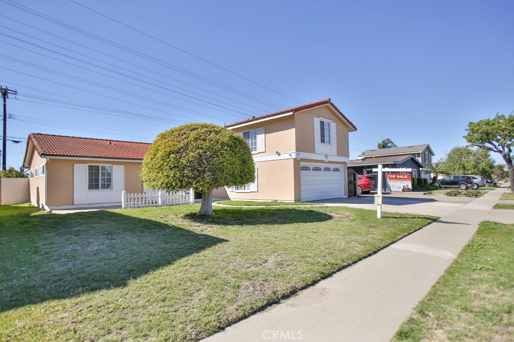 17475 Santa Lucia Street, Fountain Valley CA 92708 - photo 1