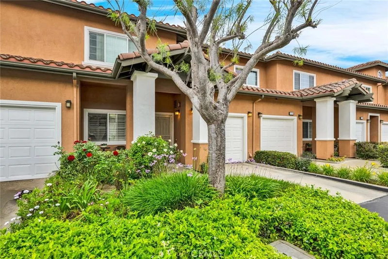 17772 Independence Ln, Fountain Valley, CA 92708