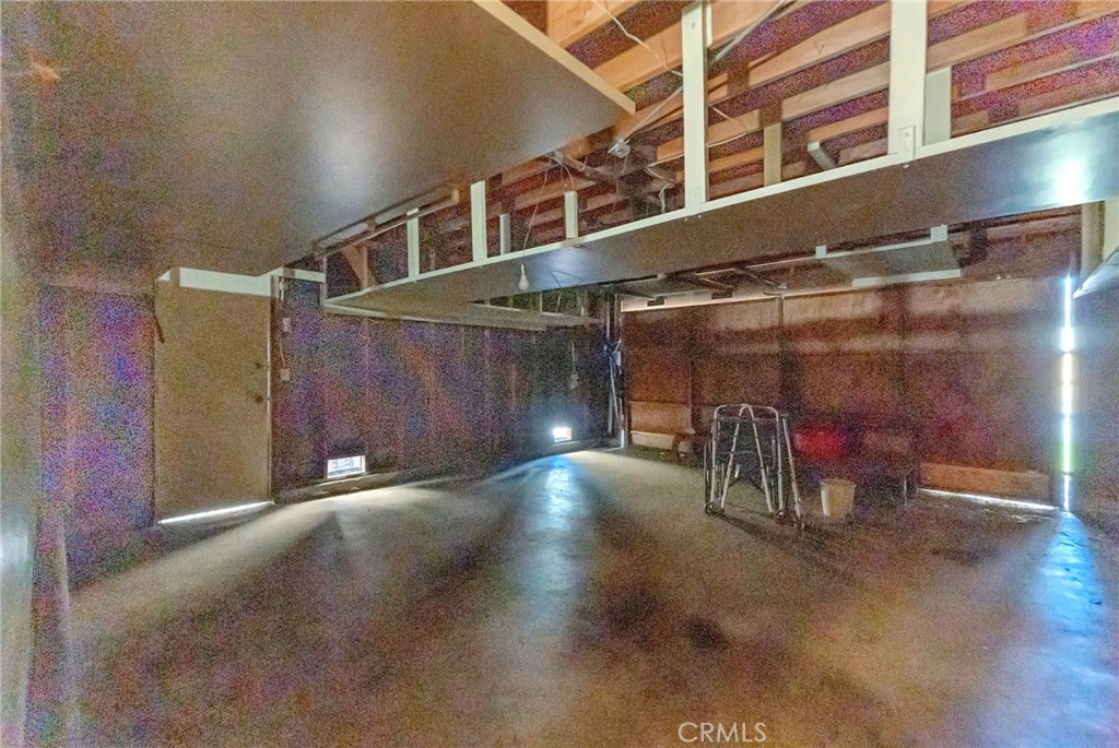 2 car garage - 17793 San Rafael Street, Fountain Valley CA 92708 - photo 29