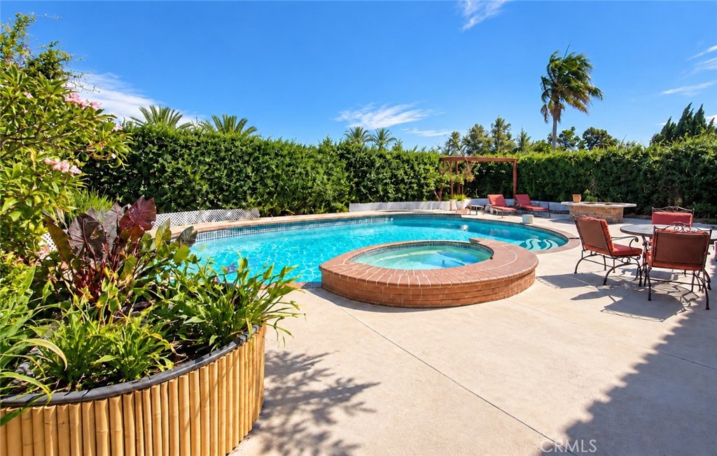 Backyard with Pool & Spa - 17890 Toiyabe, Fountain Valley CA 92708 - photo 9