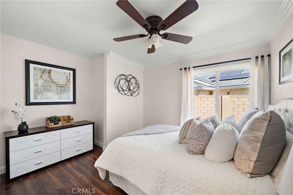 Secondary room with direct access outside - 17925 Mount Coulter, Fountain Valley CA 92708 - photo 27
