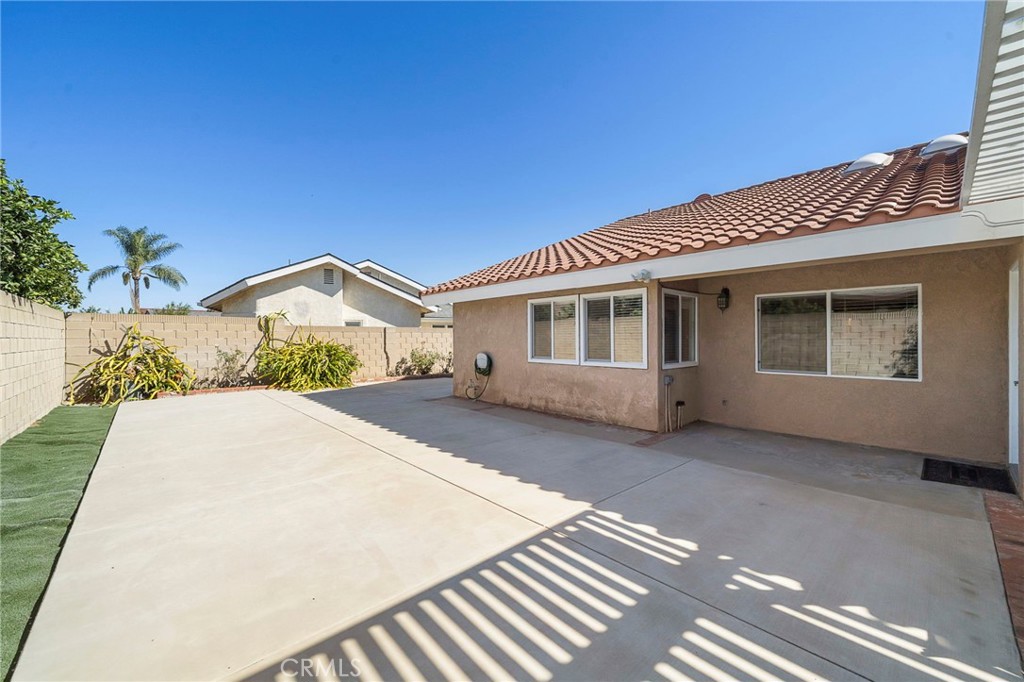 RV parking - 17925 Mount Coulter, Fountain Valley CA 92708 - photo 34