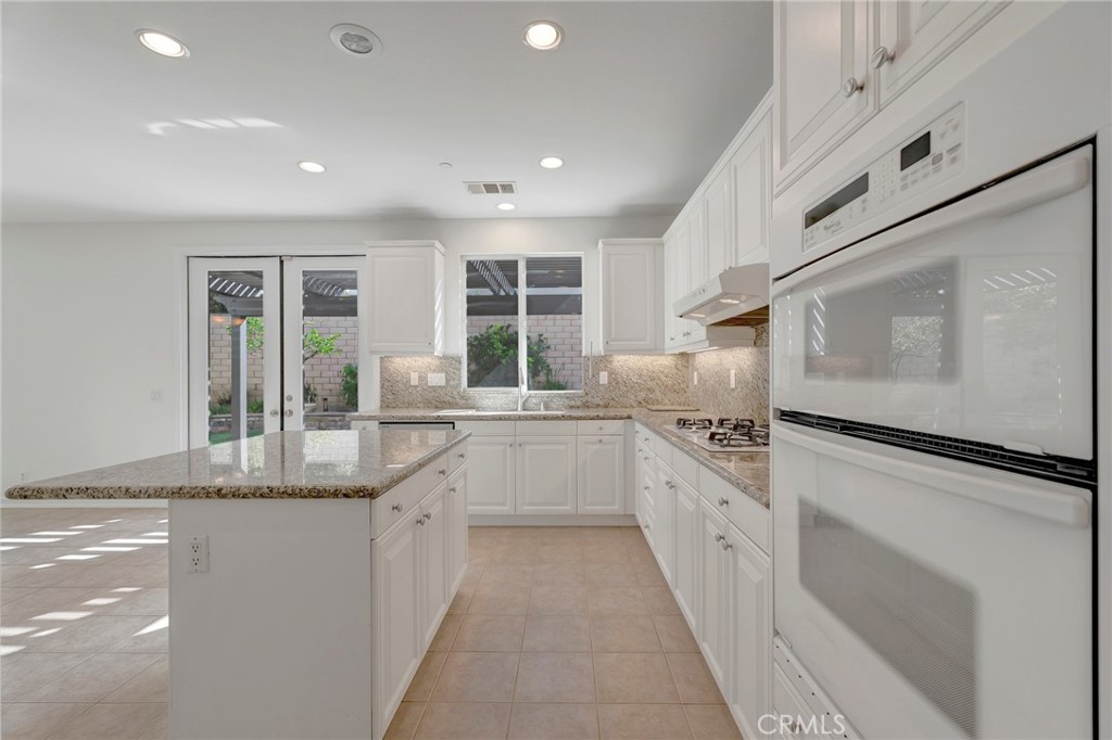 17928 Point Reyes, Fountain Valley CA 92708 - photo 9