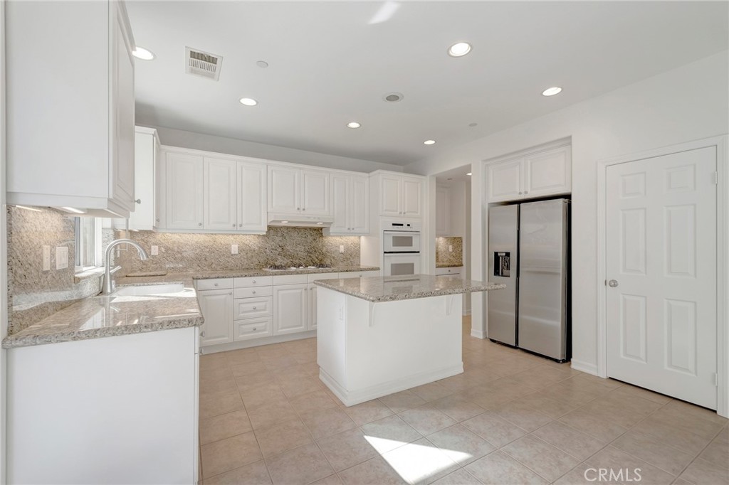 17928 Point Reyes, Fountain Valley CA 92708 - photo 13