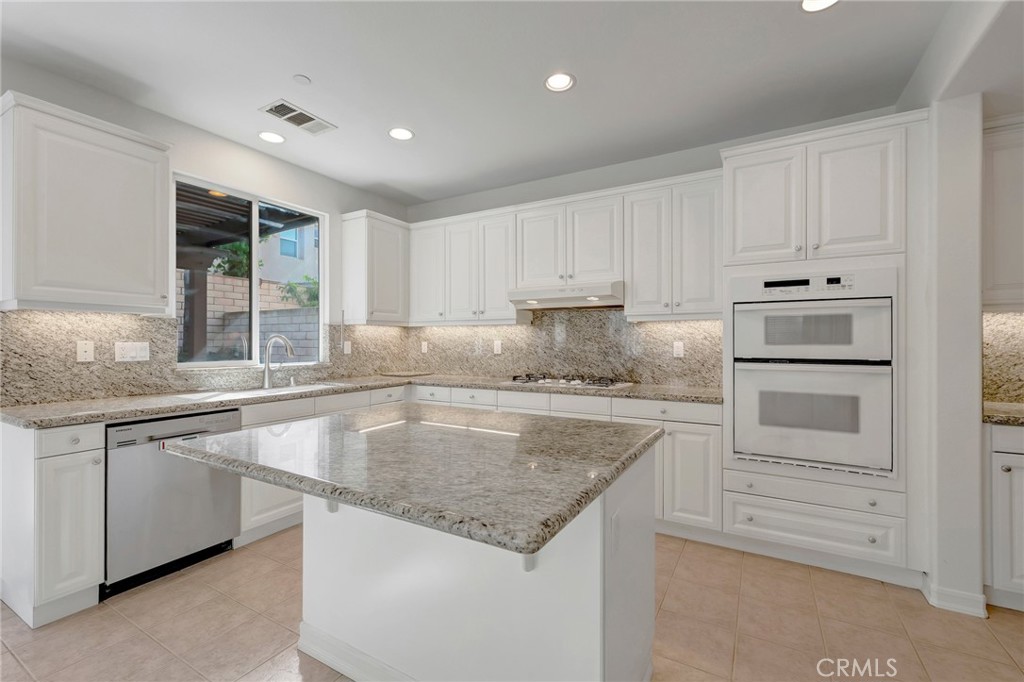17928 Point Reyes, Fountain Valley CA 92708 - photo 14