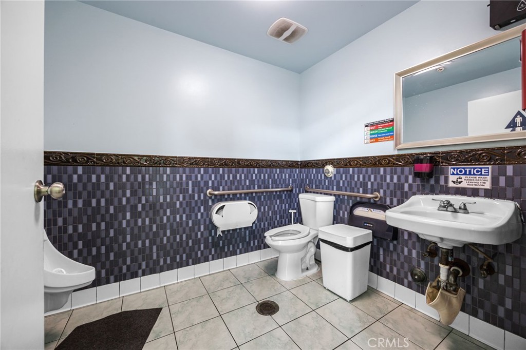18010 Newhope Street C, Fountain Valley CA 92708 - photo 15