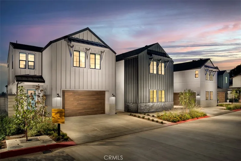 18016 Roch Court, Fountain Valley, CA 92708