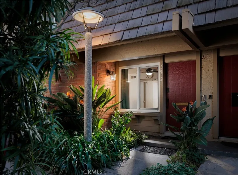 18194 Aztec Court, Fountain Valley, CA 92708