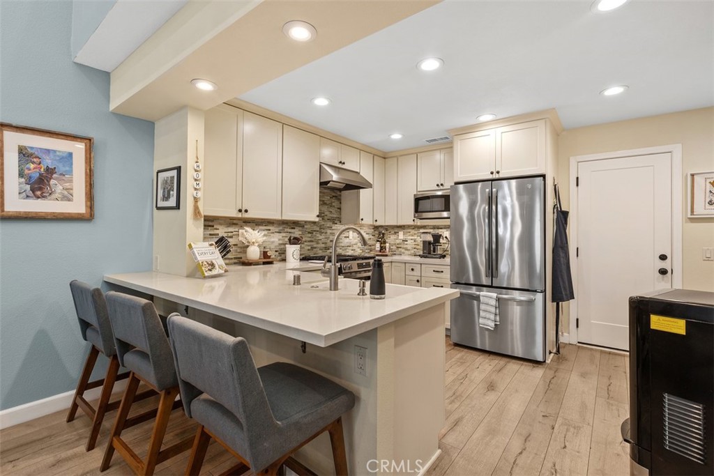 18261 Sanmian Court, Fountain Valley CA 92708 - photo 10