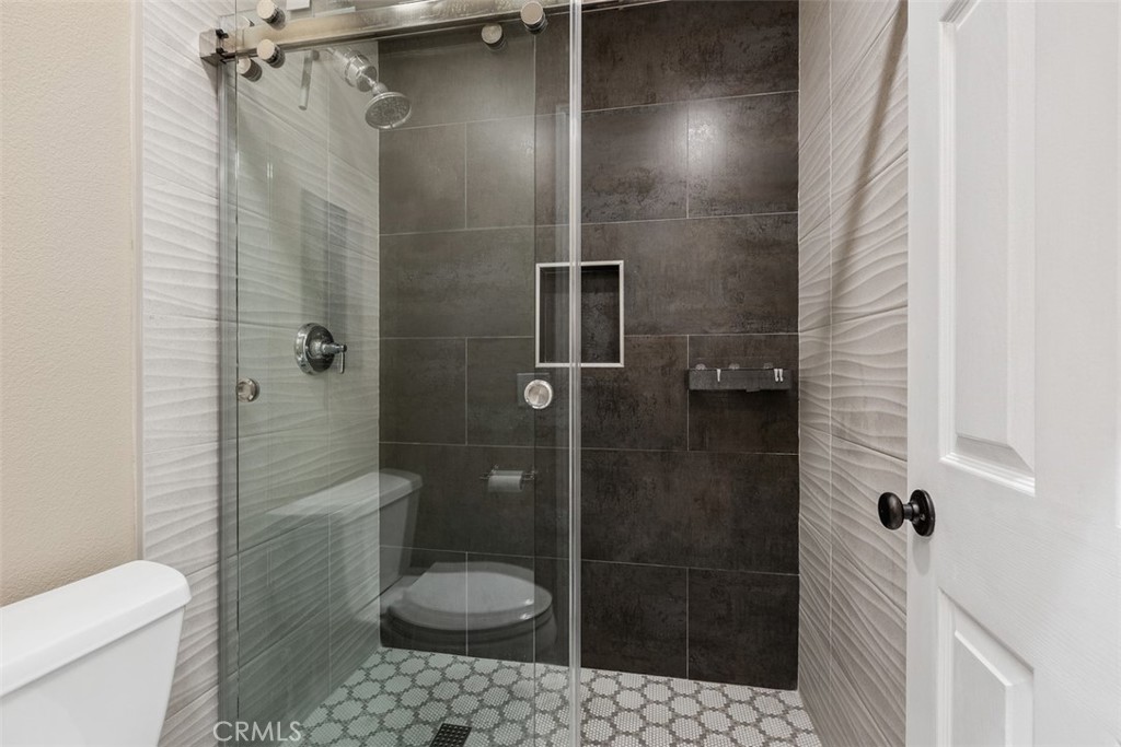 Primary shower - 18261 Sanmian Court, Fountain Valley CA 92708 - photo 28