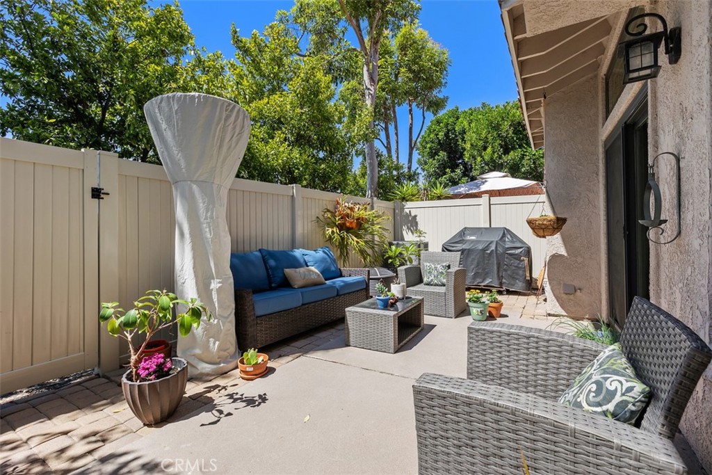 18261 Sanmian Court, Fountain Valley CA 92708 - photo 31
