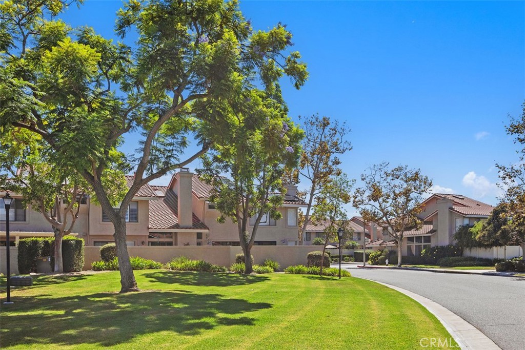 18261 Sanmian Court, Fountain Valley CA 92708 - photo 34