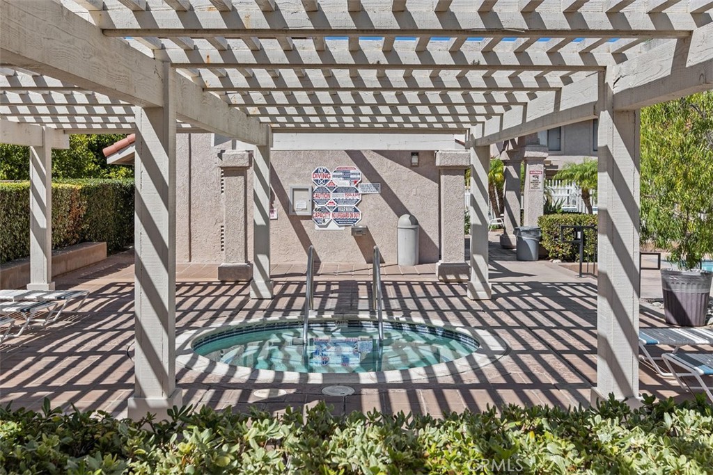 Community Spa - 18261 Sanmian Court, Fountain Valley CA 92708 - photo 38