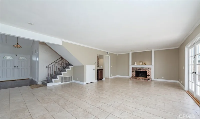 18377 Stanislaus, Fountain Valley, CA 92708