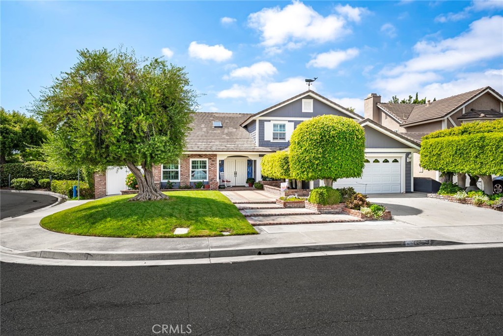 18415 Mount Waterman, Fountain Valley CA 92708 - photo 1