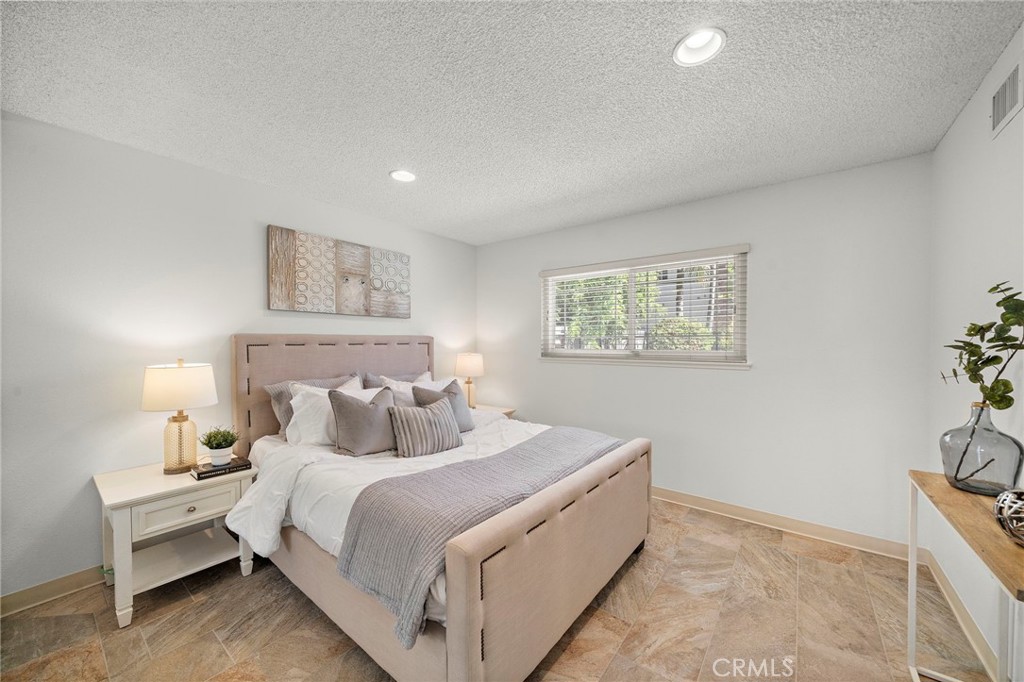 Spacious secondary room 2 with recessed lighting - 18474 Tamarind Street, Fountain Valley CA 92708 - photo 21