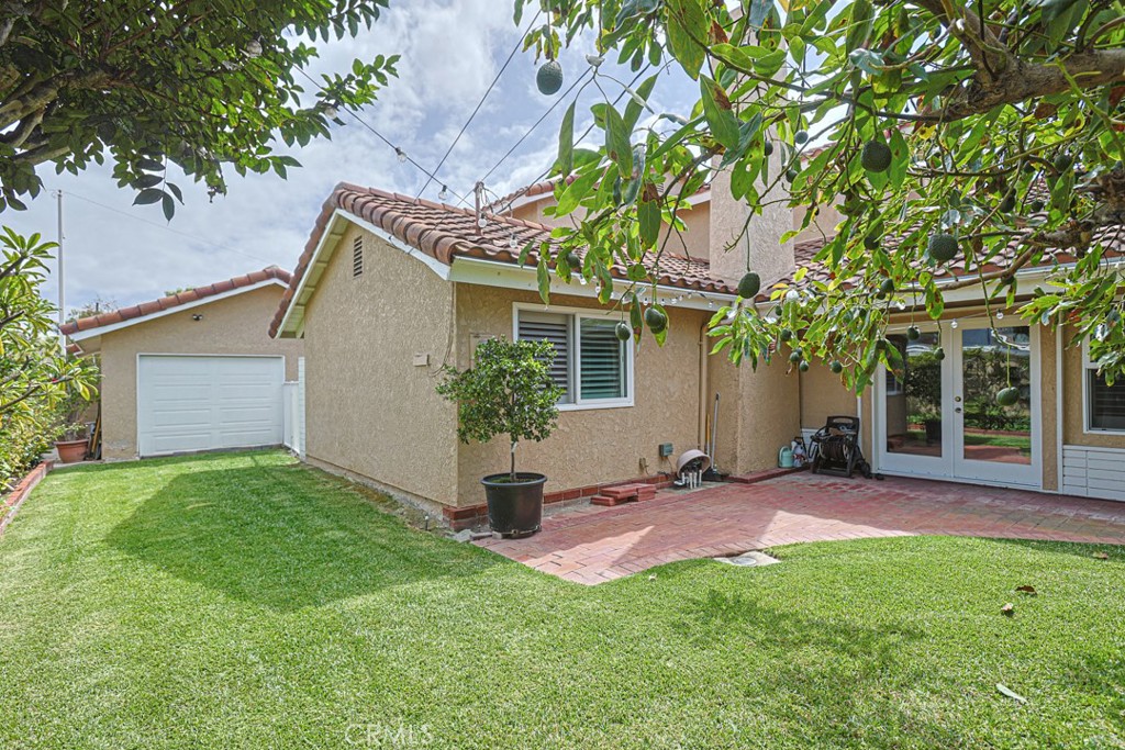 18579 Santa Andrea, Fountain Valley CA 92708 - photo 28