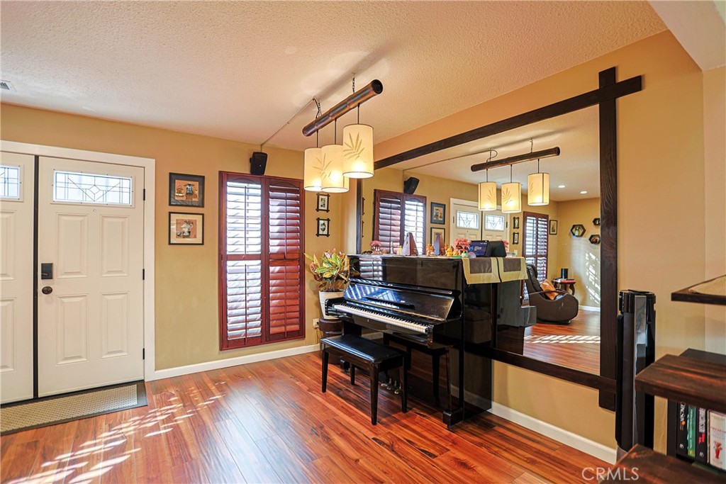18726 Brookhurst, Fountain Valley CA 92708 - photo 5