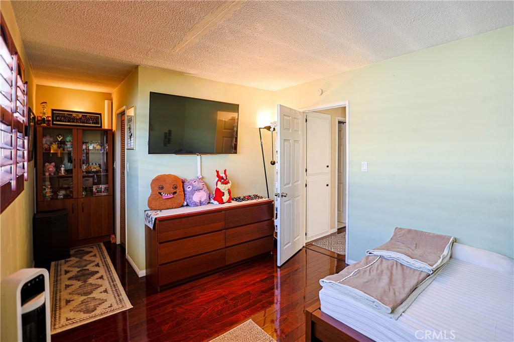18726 Brookhurst, Fountain Valley CA 92708 - photo 13
