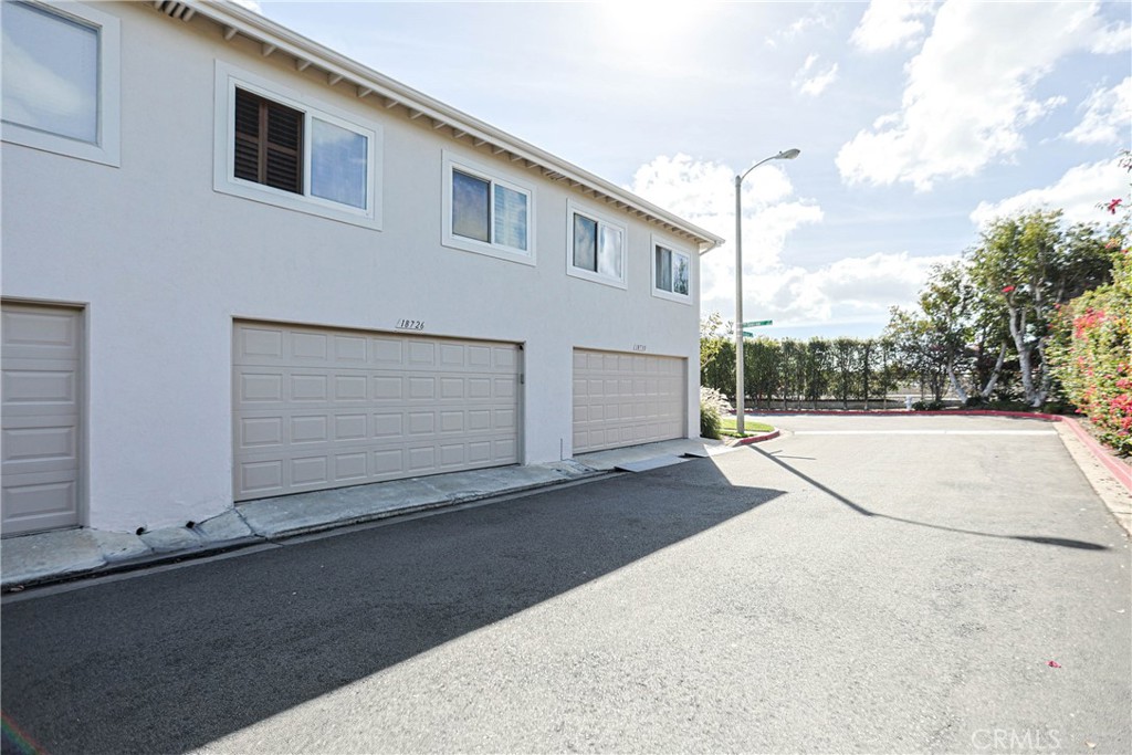18726 Brookhurst, Fountain Valley CA 92708 - photo 37