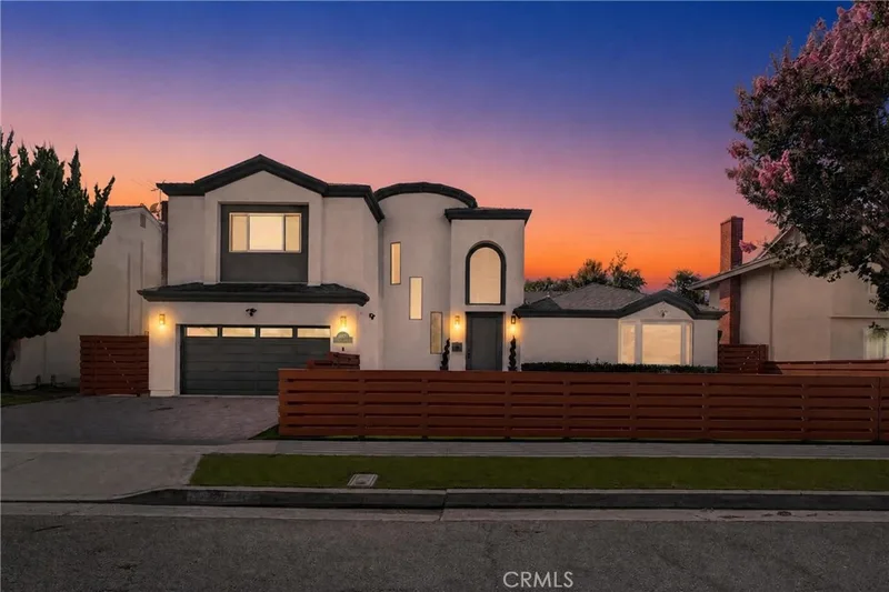 18871 Santa Marta Street, Fountain Valley