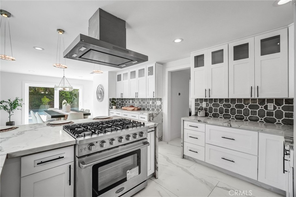18871 Santa Marta Street, Fountain Valley CA 92708 - photo 17