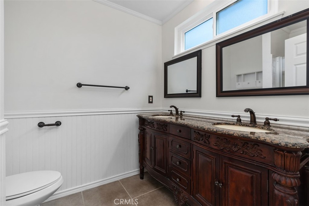 Primary Bacth - 18906 Acacia, Fountain Valley CA 92708 - photo 8