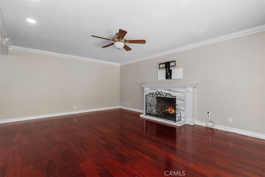 Livingroom - 18906 Acacia, Fountain Valley CA 92708 - photo 18