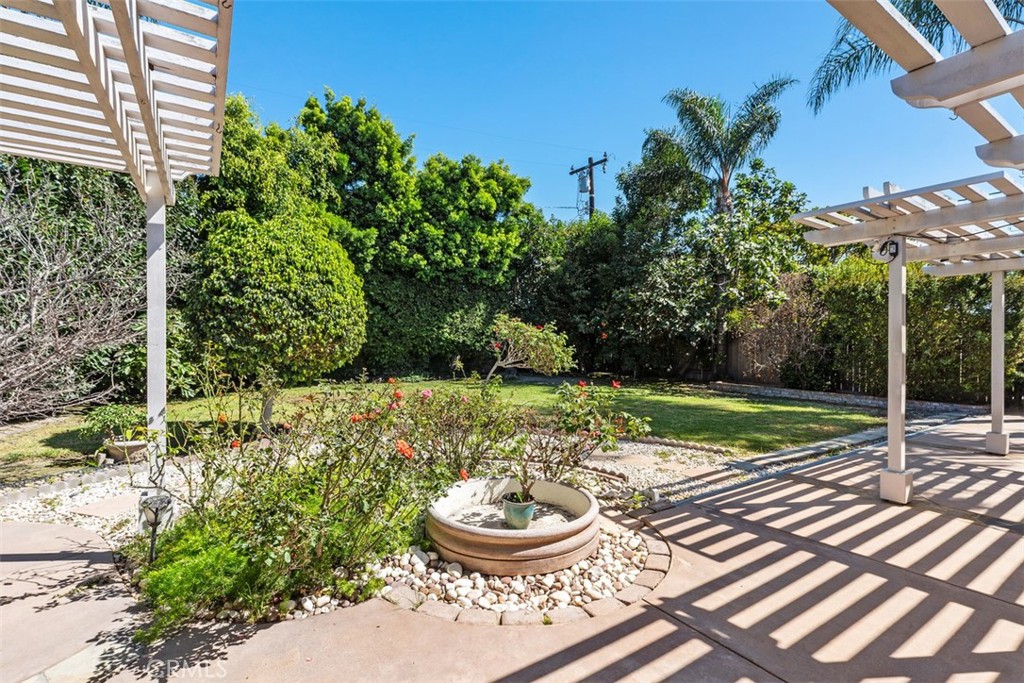 Backyard - 18906 Acacia, Fountain Valley CA 92708 - photo 28